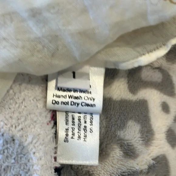 MARGARET LOVES PETER BEACH 🏖️ COVERUP SIZE 1 - Picture 5 of 6